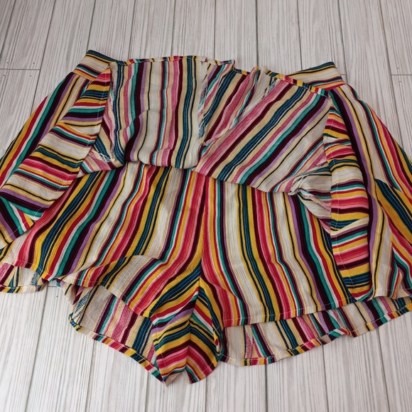 Jessica Simpson Archer Striped Skort - Picture 4 of 9